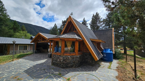 Venta Casa Lago Puelo, Chubut. Dos Dormitorios