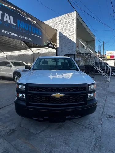 Chevrolet Silverado 4.3 K Pickup 2500 Cab Reg 4x4 Mt