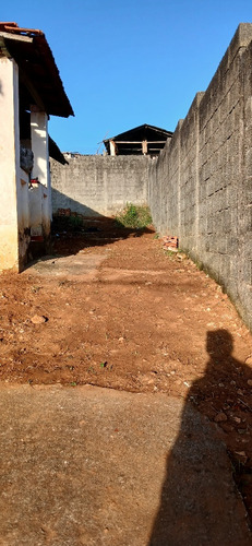 Casa Toda Murada Com Registro No Cartório.