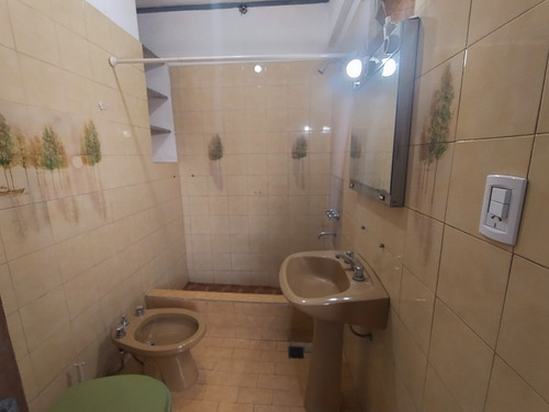 Venta En Block Departamento 3 Amb Con Local Comercial