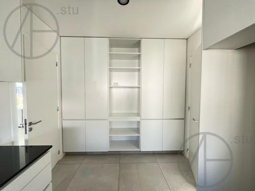 Casa En Venta De 5 Ambientes En Puertos