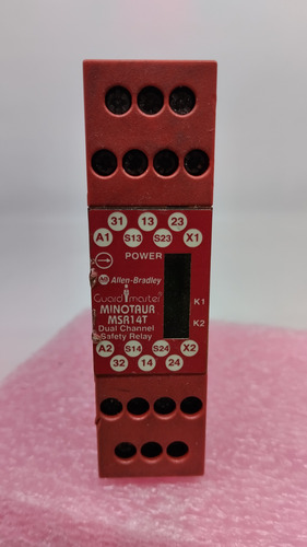 Allen Bradley 440r-l23047 Series A Relevador Seguridad (Usado)