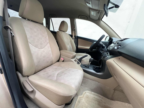 Toyota RAV4 2.5 Base 3a. Fila De Asientos Mt