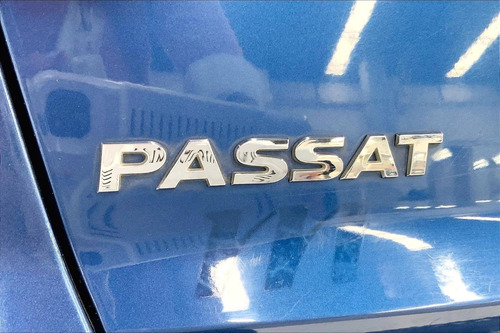 Imagen 8 de 25 de Volkswagen Passat 4 Pts Comfortline, 25l, Tiptronic, Cd, R