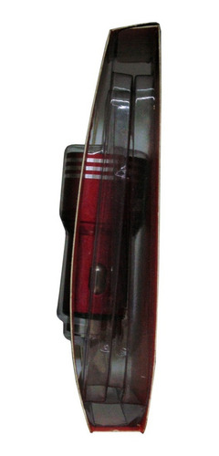 Imagen 3 de 7 de Cargador Para Carros Axxis Usb 2 Puertos 2.1 Ah Metal Rojo