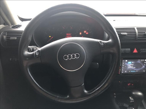 Imagem 12 de 13 de Audi A3 1.8 20v 180cv Turbo
