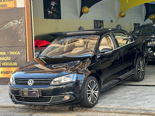 Volkswagen Jetta 2.0 Tsi Highline 4p 200 hp