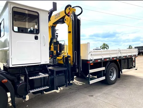 Hidrogrua Luna Nueva 28.5 Tm (18 Mts.) Financiación
