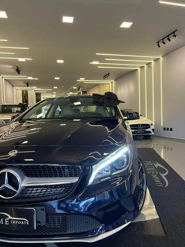 Imagem 4 de 11 de Mercedes-benz Cla180