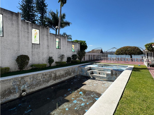Casa En Renta A Orilla Del Lago Teques Mc.