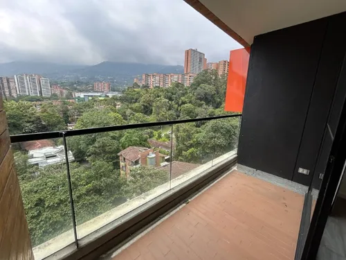 Apartaestudio En Arriendo Ubicado En Envigado Sector Loma De Las Brujas (27247).