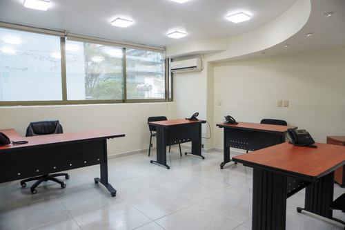 Oficinas Privadas Polanco, Cdmx. Todos Los Servicios Incluidos. Sin Aval. Estacionamiento Disponible Con Costo Mensual