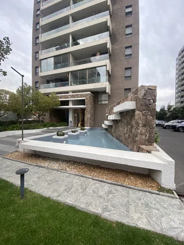 Se Arrienda Agradable Dpto 2d/2b/1e En San Miguel