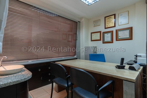 Se Alquila Local En Santa Paula