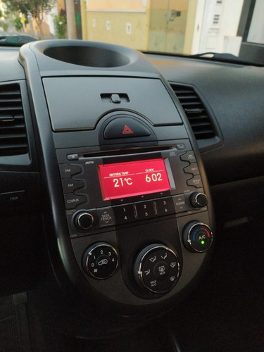 Imagem 10 de 15 de Kia Soul Ex 1.6 Flex Automático 2011- Oportunidade
