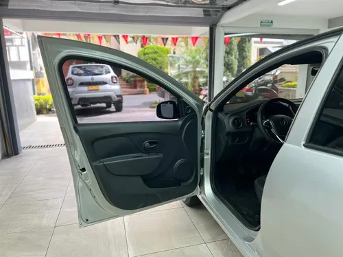 Renault Logan Mt 2023