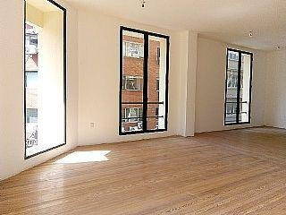 Imagen 6 de 10 de Gran Loft Esquina Frente A La Plaza Matriz !!