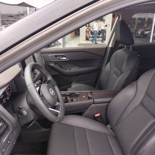 Nissan X-trail 2025