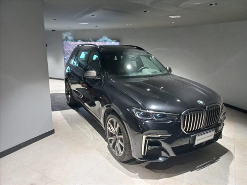 BMW X7 4.4 v8 M50i