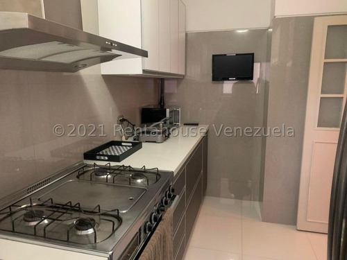Imagen 10 de 28 de Mls #23-7690 Se Vende Espectacular Apartamento En El Rosal.
