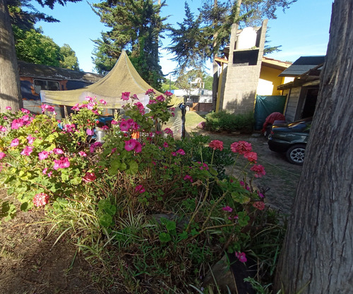 Vendo Dos Casas En Villa Gesell A 4 Cuadras Del Mar Y 3 Del