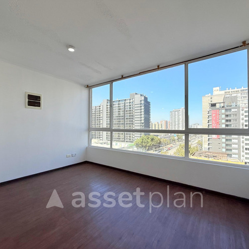 Edificio Avenida Vicuña Mackenna Vista Suroriente Piso 8