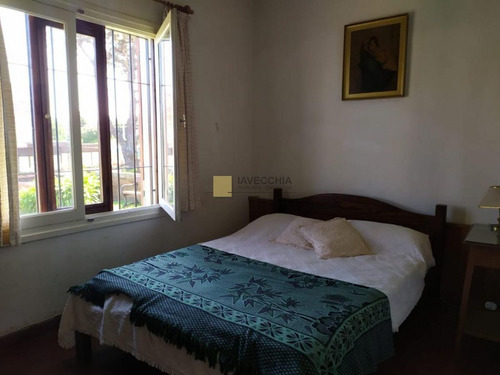 Imagen 18 de 27 de Venta De Casa De 3 Dormitorios En Las Delicias Con Vista Al Mar