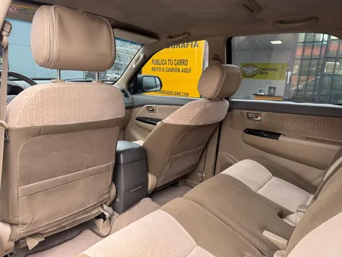 Toyota Fortuner Srv 3.0cc 4x4 Diesel Mt