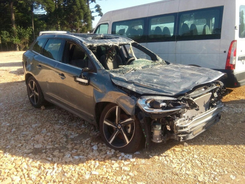 Sucatas Volvo Xc60 2.0 T5 R-des 2016 Retirada De Peças