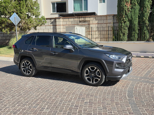 Toyota RAV4 2.5 Adventure 4wd At