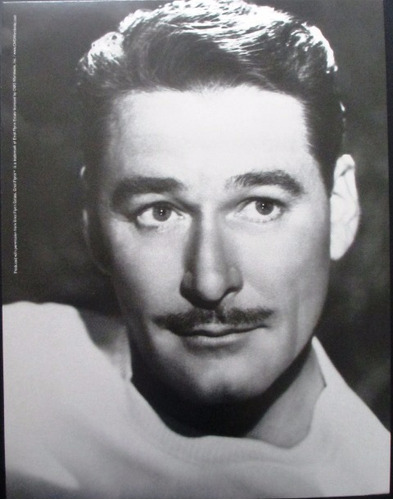 C0528  Filmografia Folha De São Paulo - Errol Flynn - Foto 3