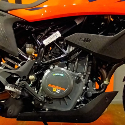 Imagen 9 de 19 de Adventure 390 2023 No Kawasaki Versys 300 Benelli Tkr 502