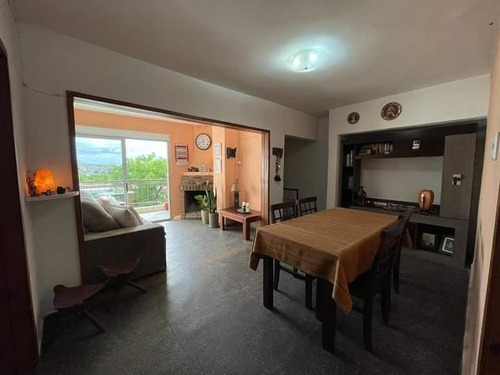 Imagen 4 de 17 de Casa En Planta Alta Con Excelentes Vistas En Minas.