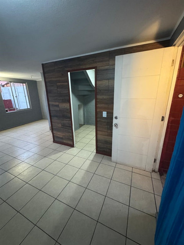 Hermosa Propiedad Dentro De Condominio Bajo Gasto Comun