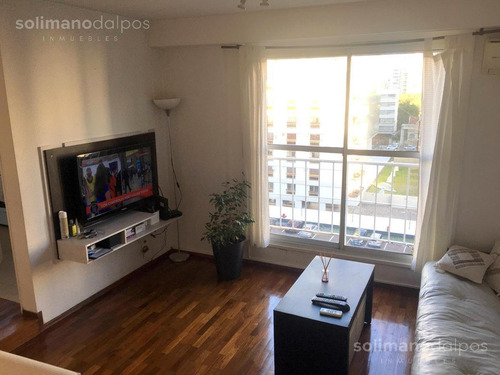 Departamento 2 Amb - Olivos-vias/rio