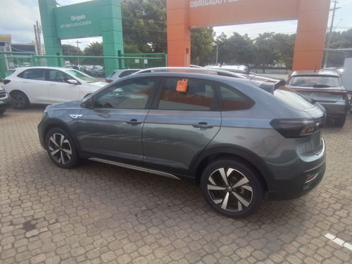 Volkswagen Nivus 1.0 200 TSI TOTAL FLEX HIGHLINE AUTOMÁTICO