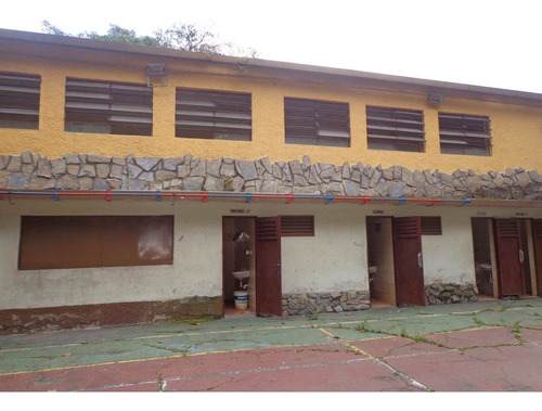 Imagen 13 de 16 de Venta De Casa Uso Comercial En San Bernardino - 985m²7h+s4b+s5p