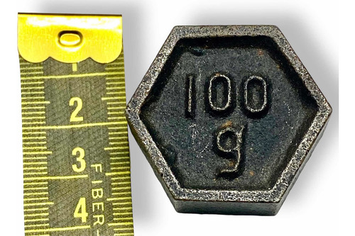 Pesita Antigua De 100 Gramos De Hierro En Forma Hexagonal (Usado)