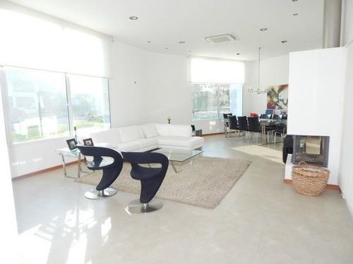 Imagen 2 de 17 de Casa En Barrio Privado - Venta (ref: Lij-5302)