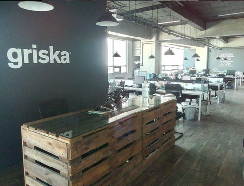 Hermosas Oficinas, Excelente Ubicacion, Con Salas Juntas Y Salon Vip