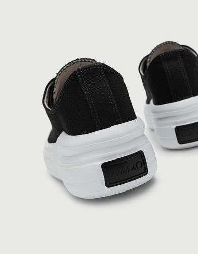Imagen 3 de 6 de Zapatillas Dama Viamo Mujer Crux