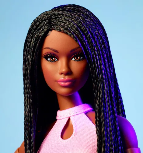 La Muñeca Barbie Luce Coleccionable Número 21 Con Trenzas Ne