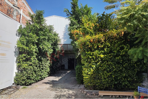 Bodega En Venta En Santa Rosa Jauregui A Solo 50 Metros De Paseo De La República