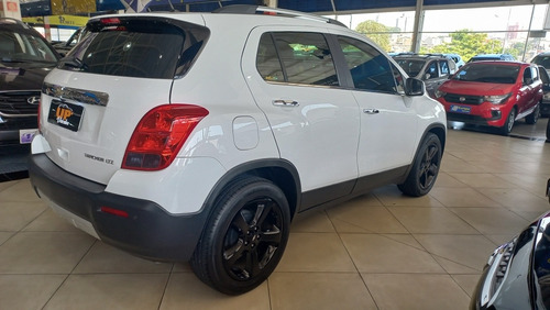 Imagem 5 de 15 de Chevrolet Tracker 2015 1.8 Ltz Aut. 5p