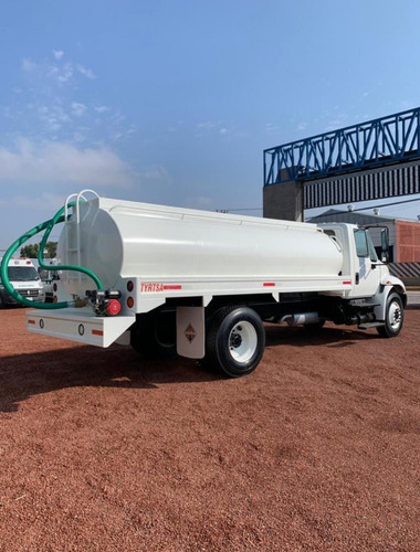 International 4300 Modelo 2015 Pipa 10 Mil Litros