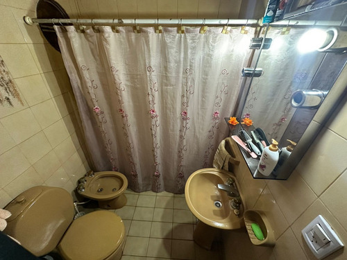 Chalet Con Piscina En Barrio De Vicenzo Grande