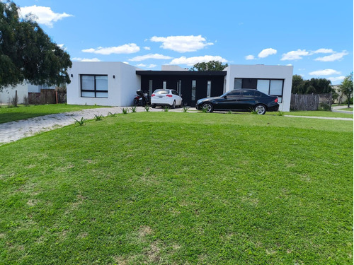 Venta Casa En San Sebastian Area 2 Golf - 5 Ambientes