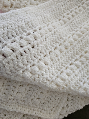 Manta Bebé Tejida A Crochet