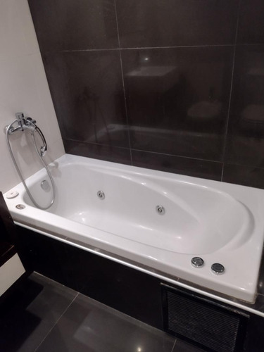 Imagen 19 de 30 de Semipiso De 3 Ambientes, Sum, Piscina, Cochera Impecable