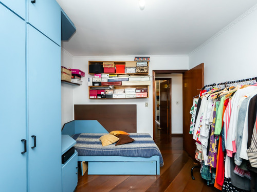Apartamento Tipo Para Venda Com 3 Quartos, Sendo 1 Suíte, 136m²